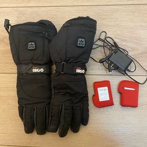 GOBI Epic Heated Gloves
